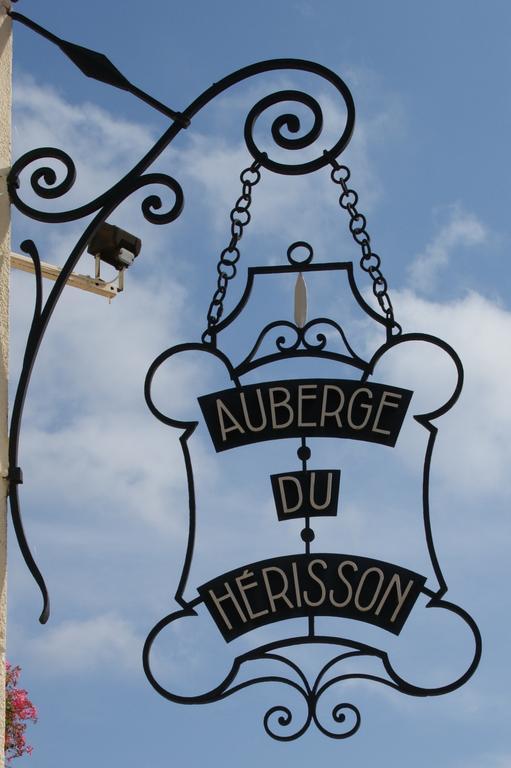 Auberge Du Herisson La Chaux-du-Dombief Екстер'єр фото