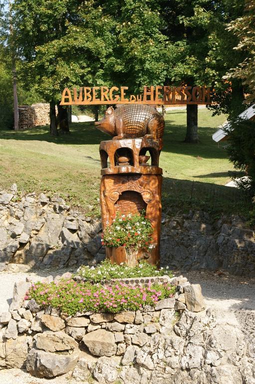 Auberge Du Herisson La Chaux-du-Dombief Екстер'єр фото